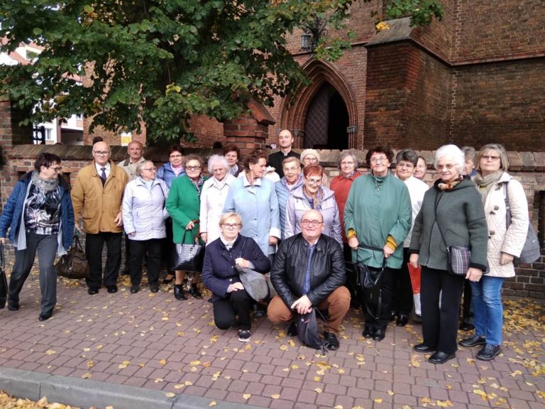 Diecezjalne, misyjne spotkanie Wspólnot Żywego Różańca w  Sanktuarium Matki Bożej Bolesnej w Chełmnie